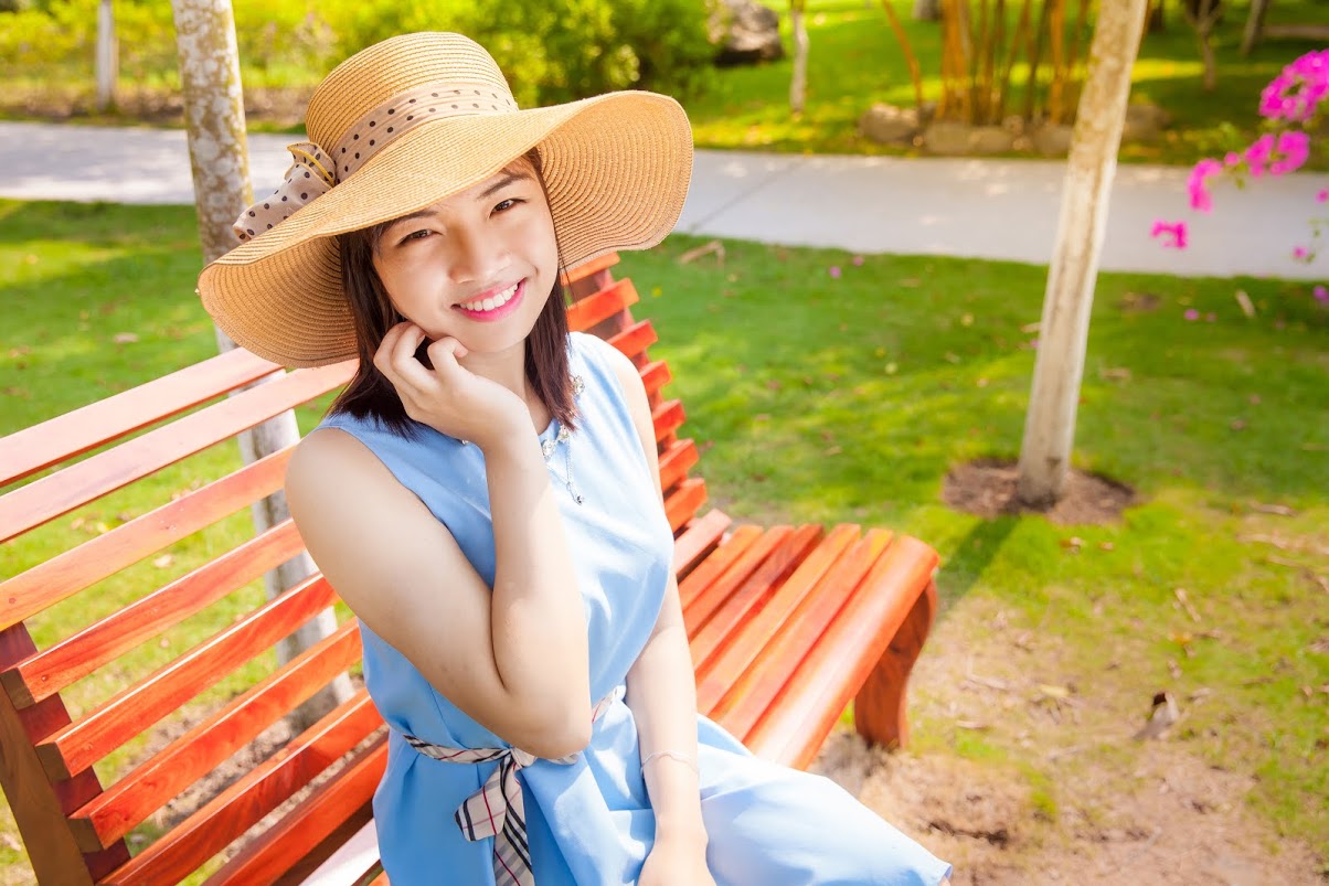  /Content/upload/Miss2015/Nguyen%20Thi%20Thu%20Huyen%20team%20Hungch%20-%20STDA%201A/4.jpg