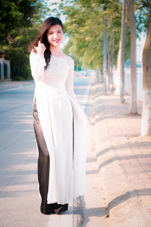  /Content/upload/Miss2015/vuthaitra4a/17.jpg